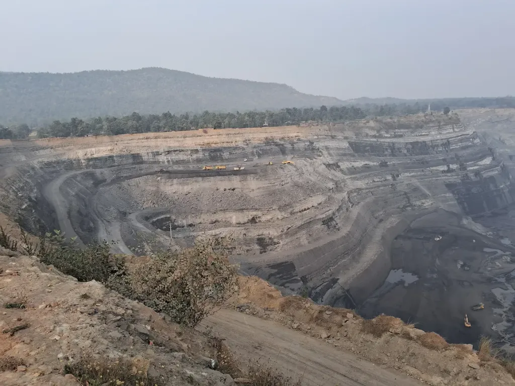 Image of a coal mine.